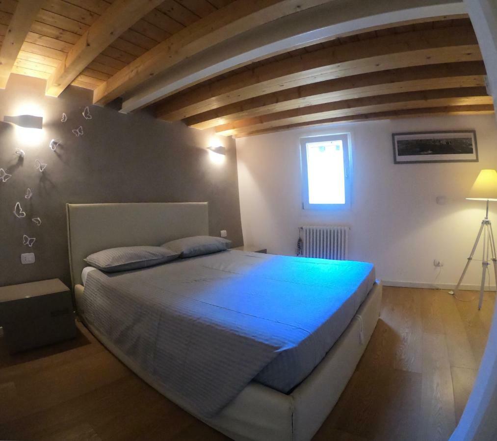 Casa Calle Pescheria Градо Екстериор снимка